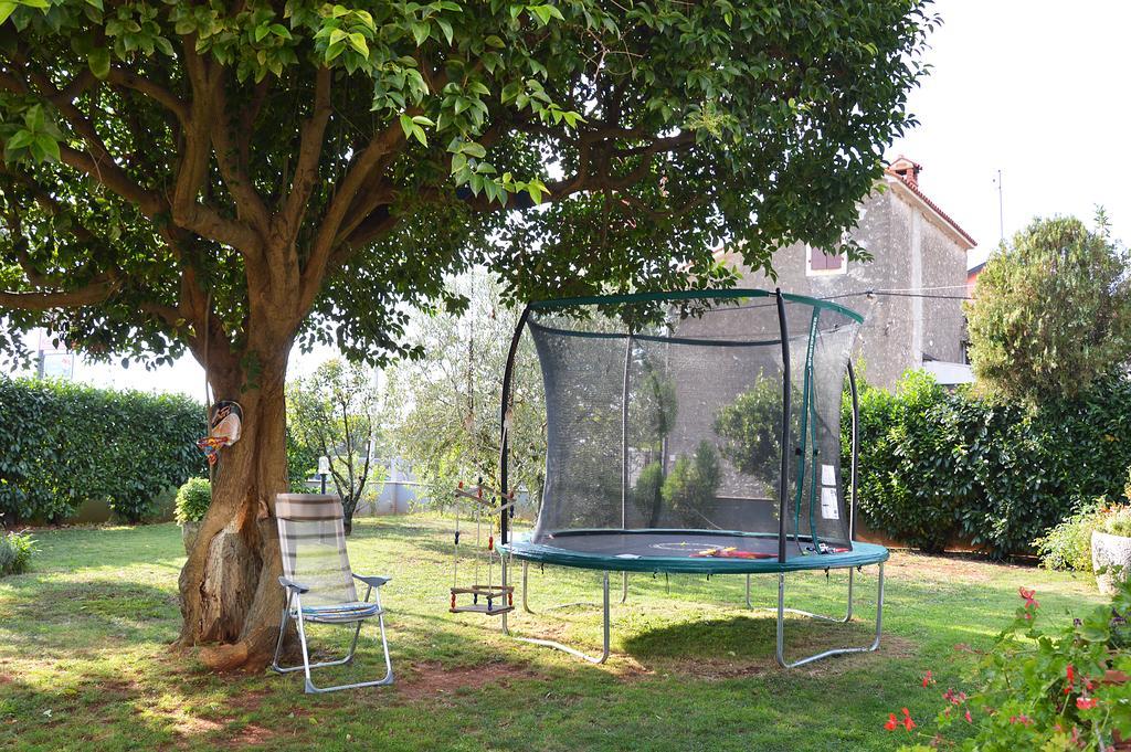 Giardino Apartamento Umago Exterior foto